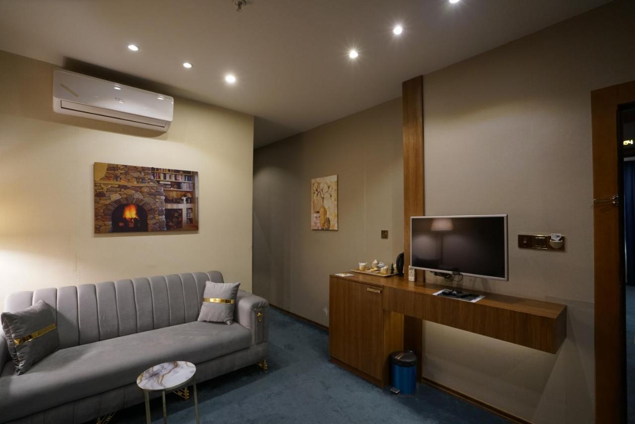 ארביל Gratus Hotel מראה חיצוני תמונה